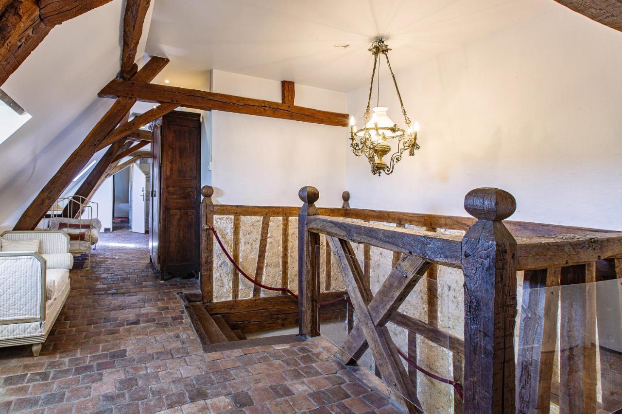Manoir De La Voute Maison D'Hotes Pouillé Exterior foto